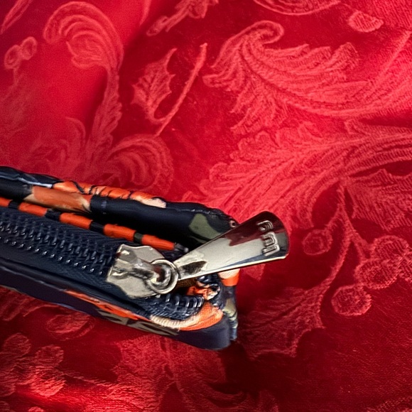 LUG TRAM  Women’s Wallet Florals 7”x3.5” Good Condition - Picture 7 of 12